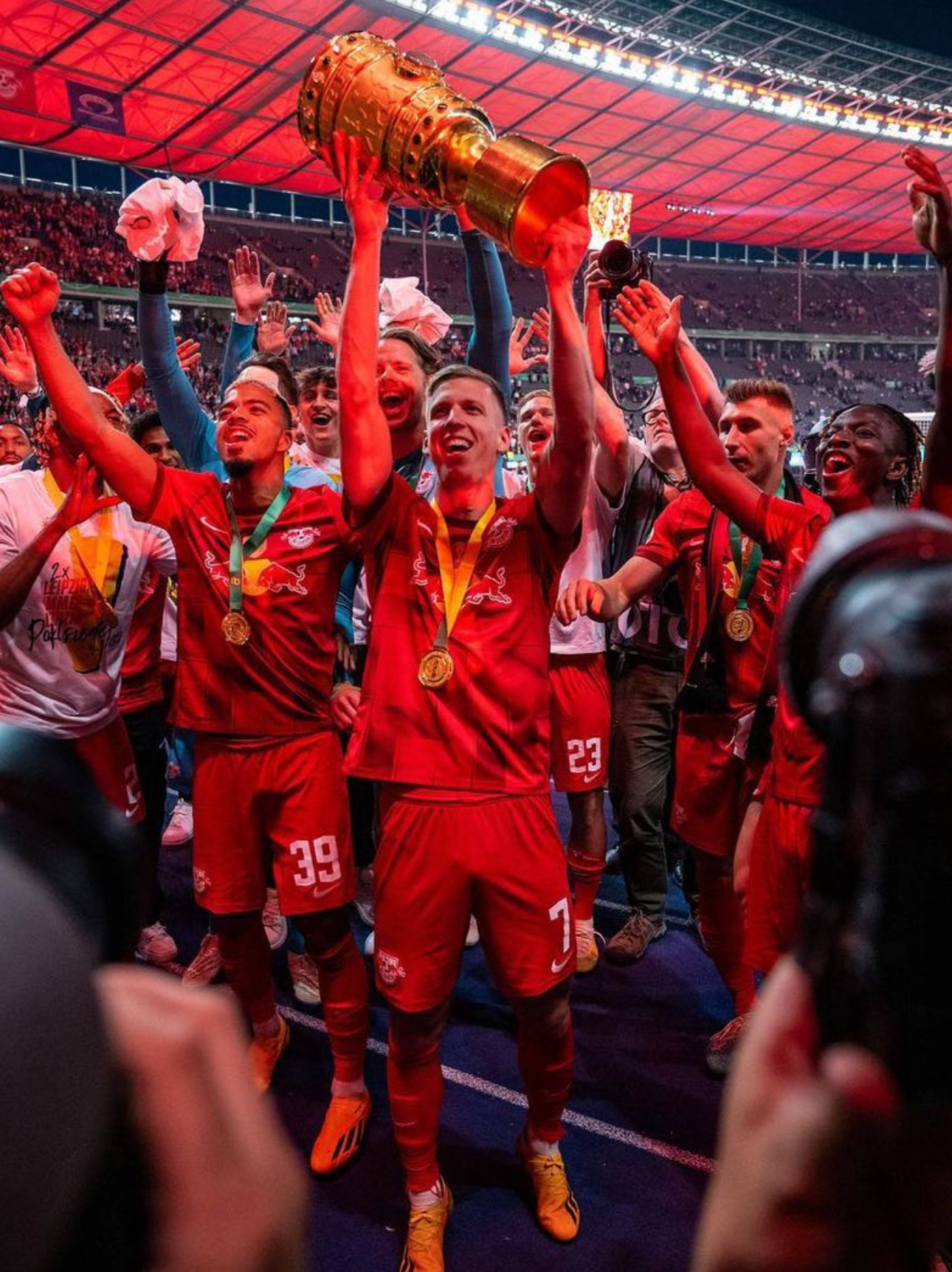 星空体育官网-顶级球员足球