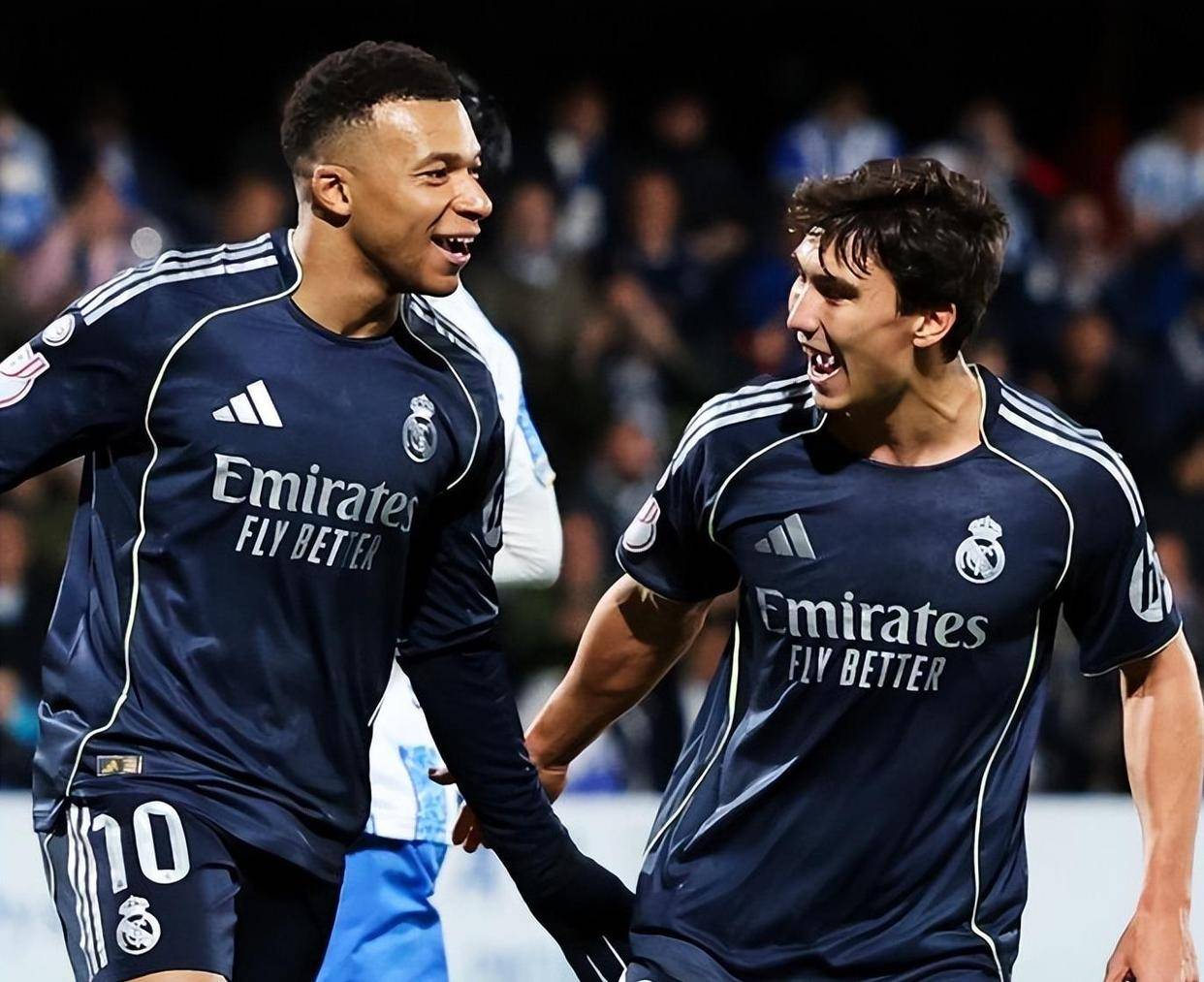 星空体育在线官网-阿贾克斯客场击败皇家马德里晋级欧冠四强了吗