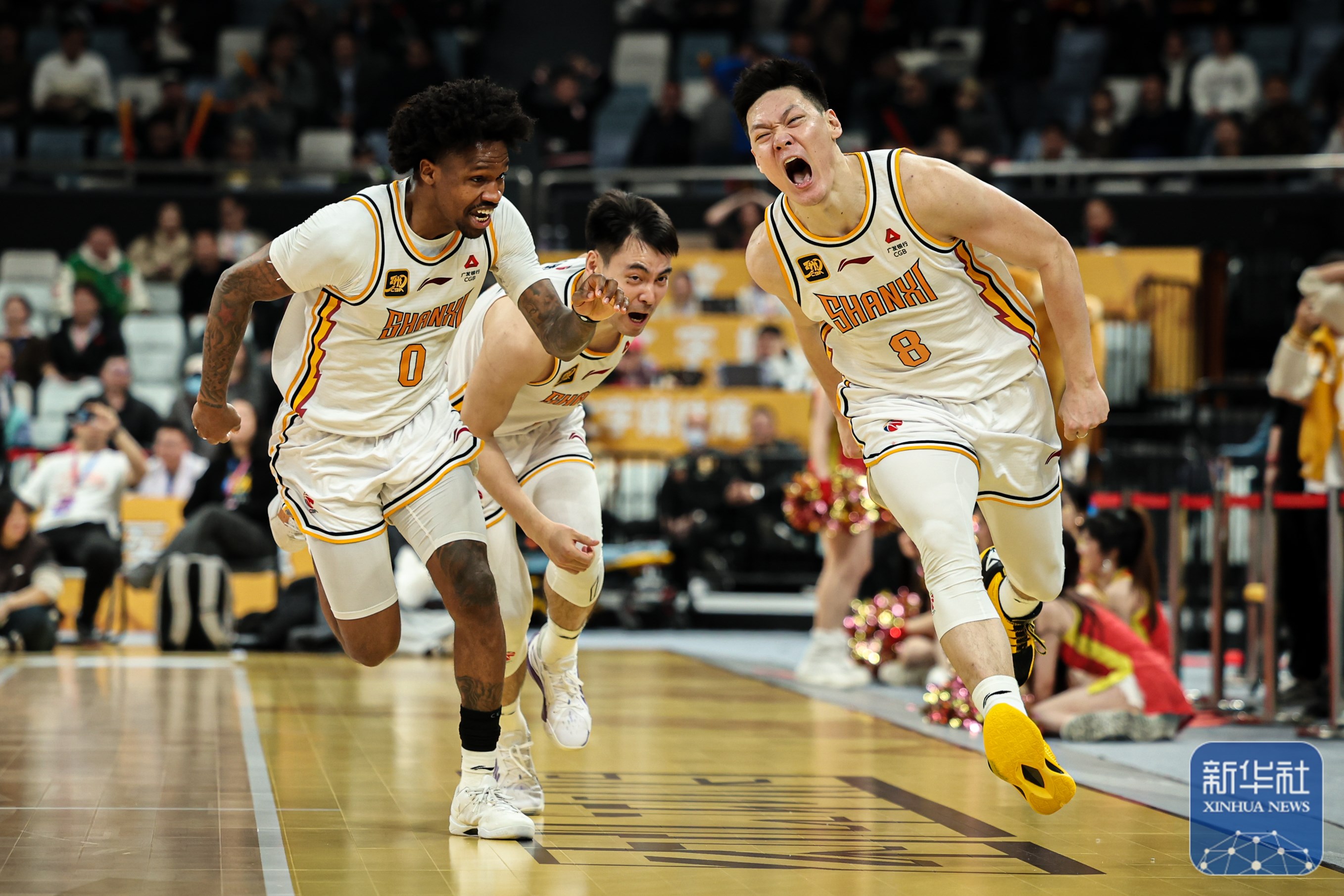 形容篮球对抗激烈的台词